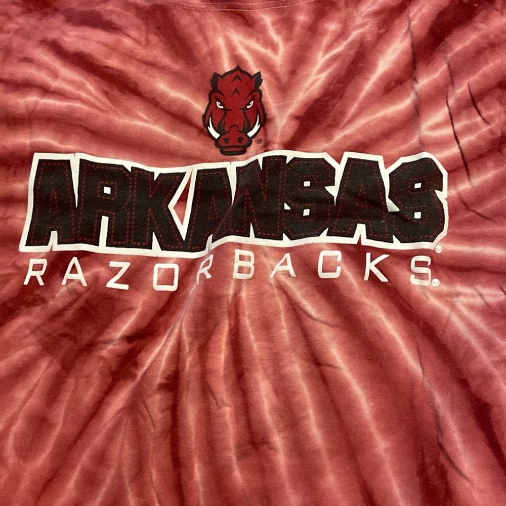 Colors are red,black and white,size small